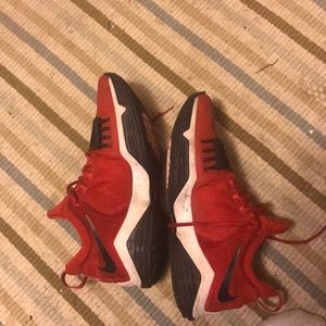 COPY - Nike Paul George 1’s